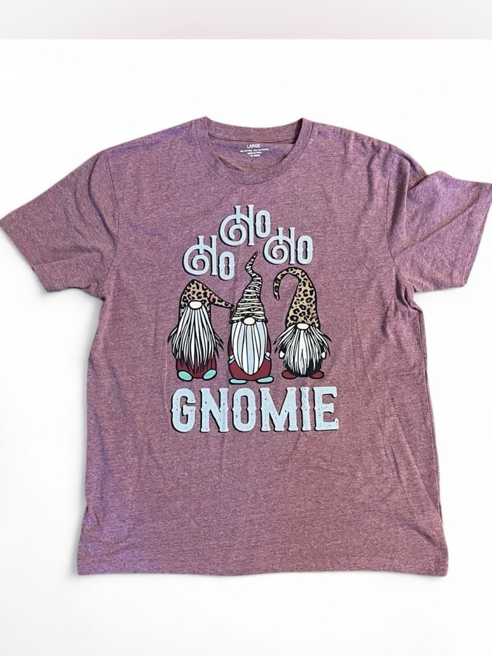 Women’s Mauve 'Gnomie, Ho Ho Ho” Graphic Holiday Tee